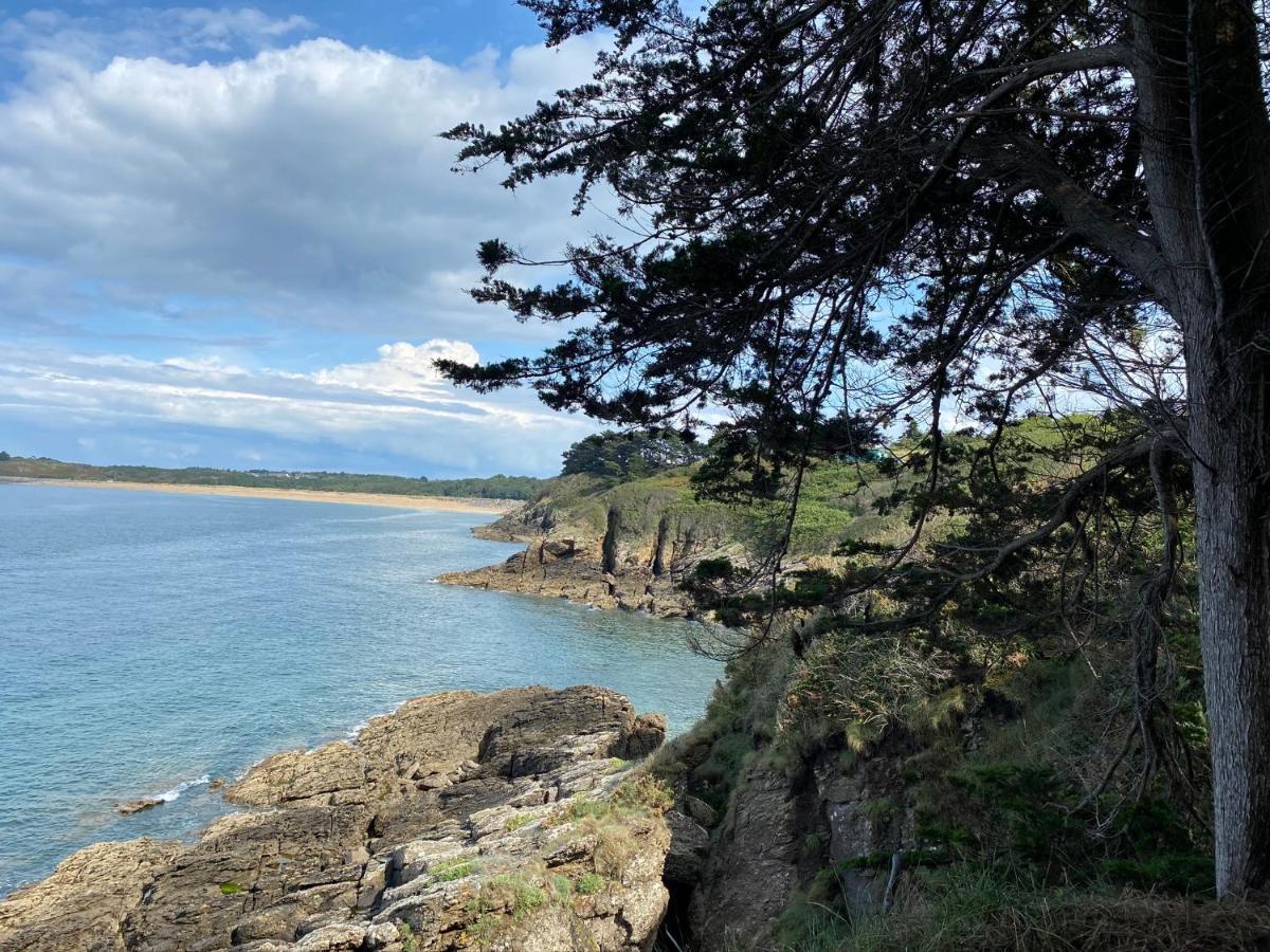 Pierre et mer au cœur de Saint Cado Belz Extérieur photo